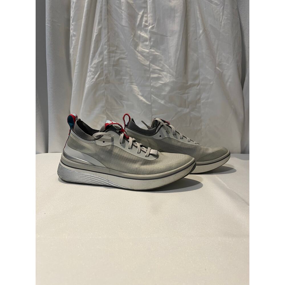 Bala Twelve Nursing Shoes Size 7womans/6mens